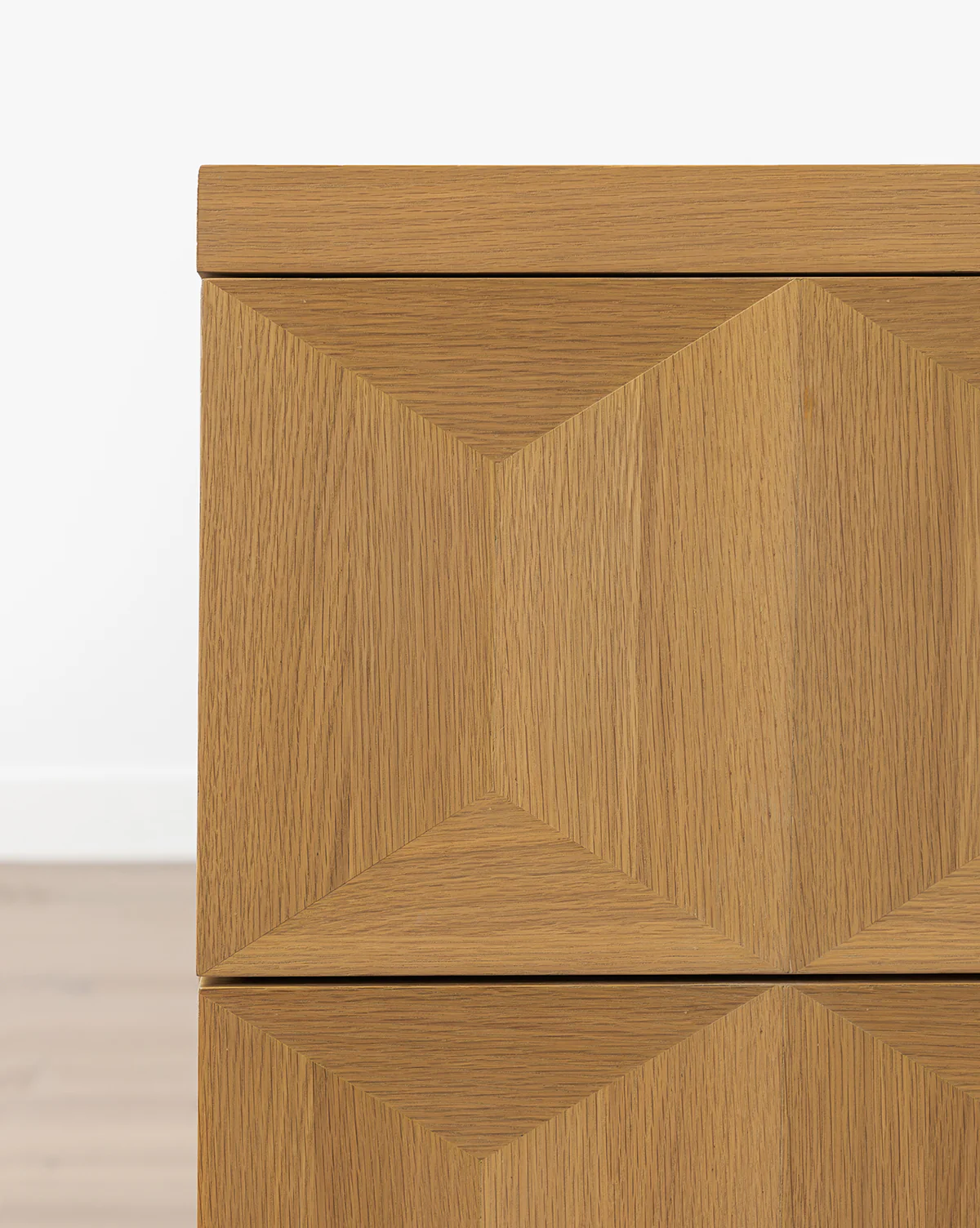Beacon 6-Drawer Dresser - Image 7