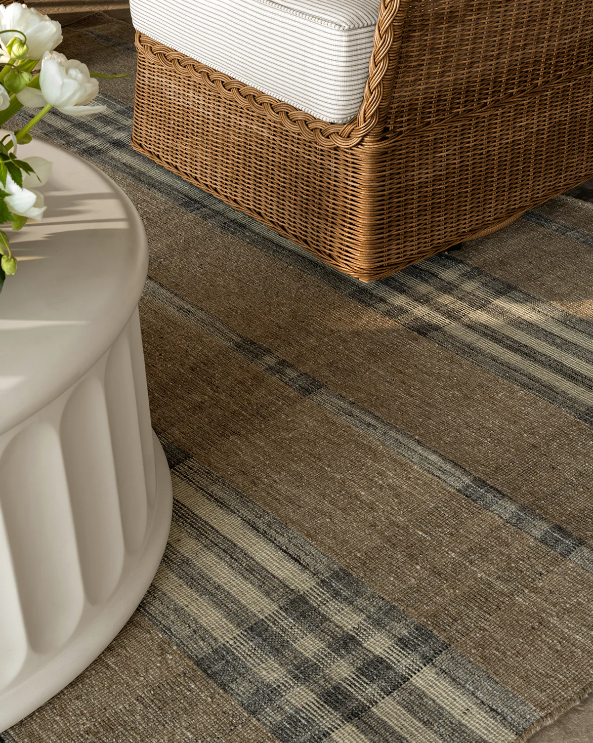 Berkeley Handwoven Indoor/Outdoor Rug - Image 4