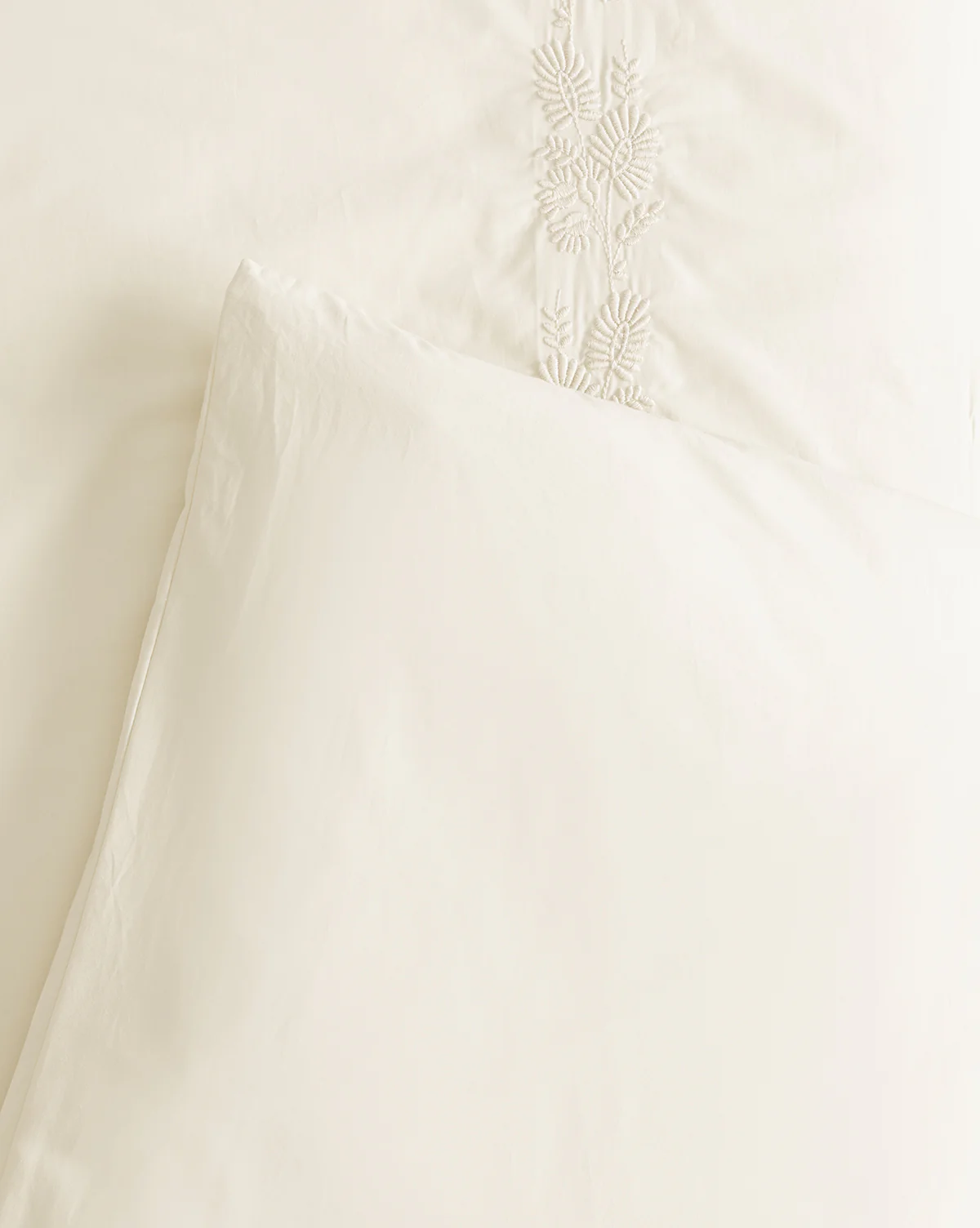 Bianca Organic Percale Embroidered Duvet Cover - Image 12