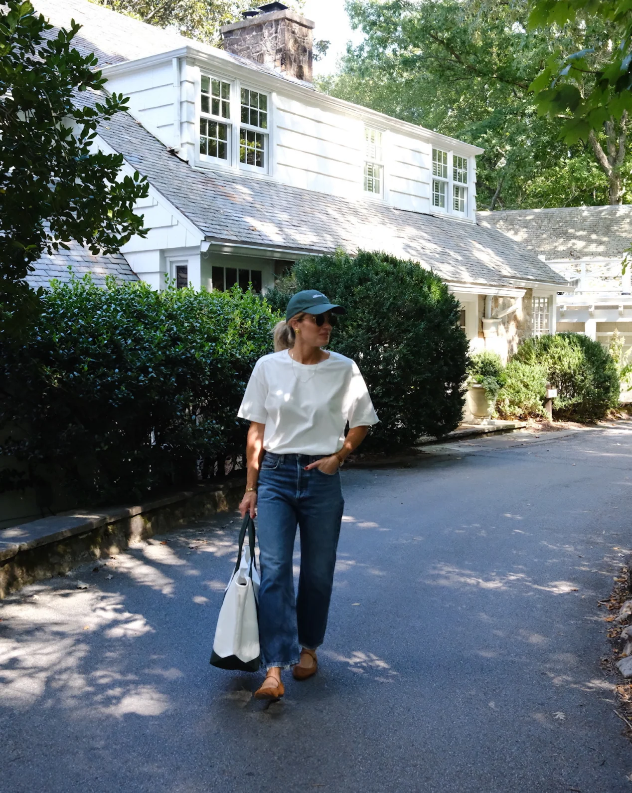 Canvas Laurel Tote - Image 4