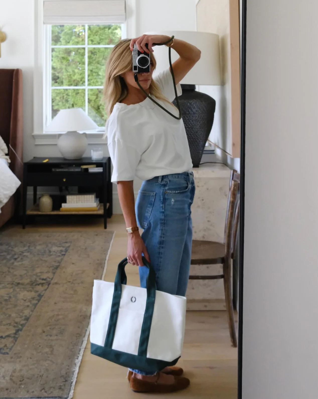 Canvas Laurel Tote - Image 5