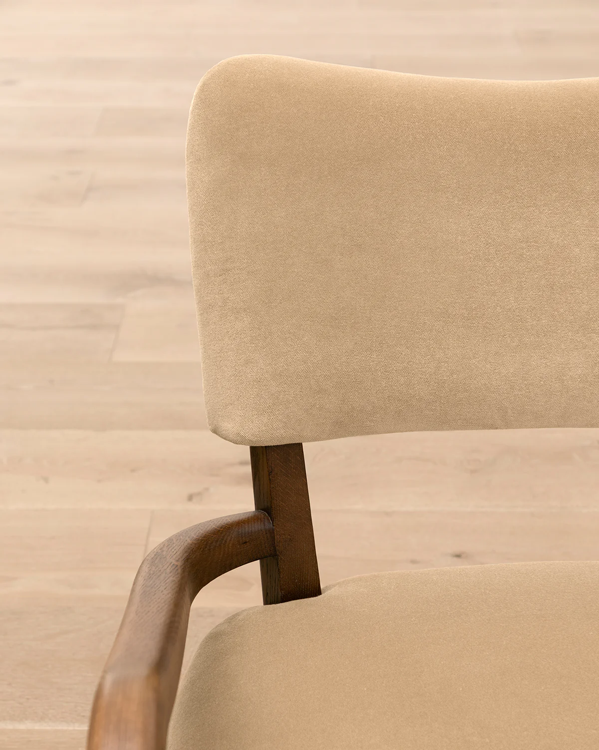 Etienne Lounge Chair - Image 4