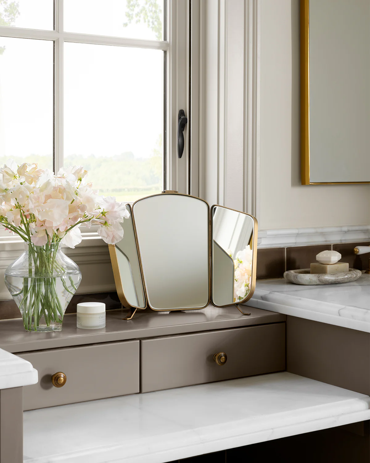 Faircross Vanity Mirror - Image 4