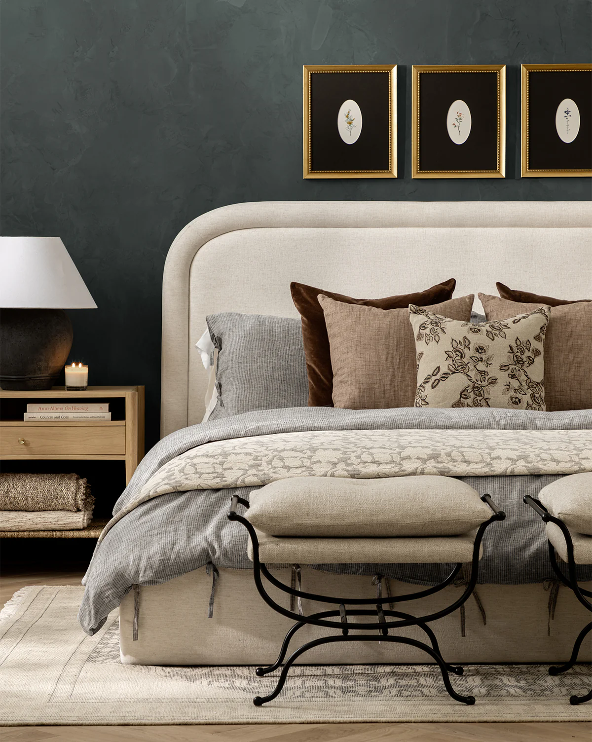 Floral Matelasse Coverlet - Image 4
