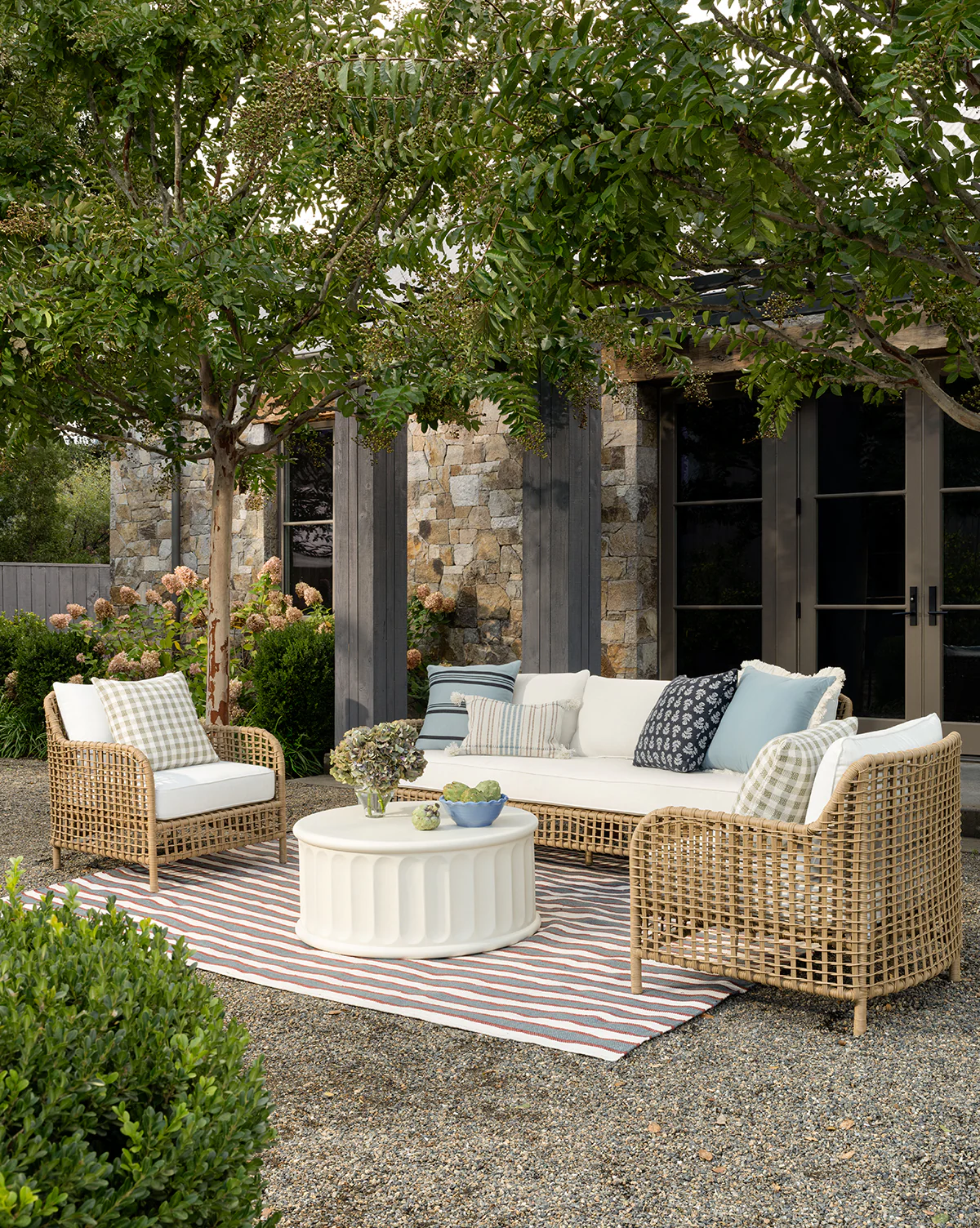 Glenwood Outdoor Sofa (Ready to Ship) - Image 4