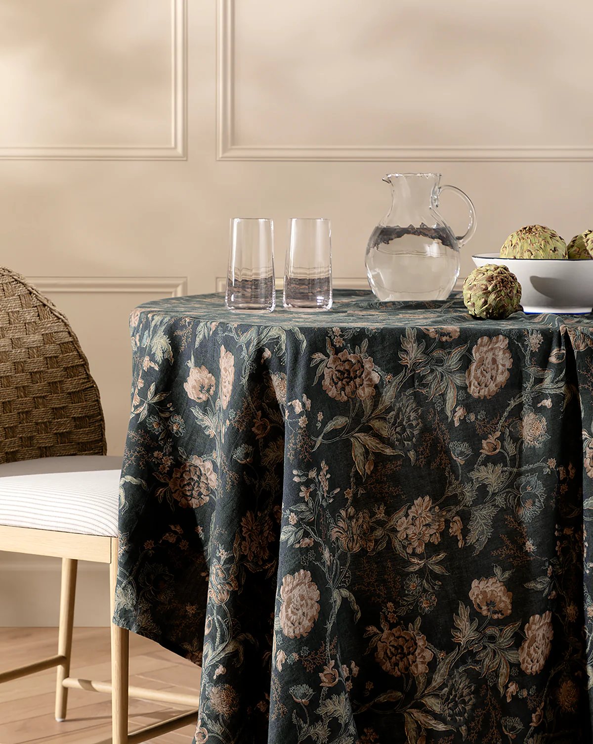 Hestercombe Floral Tablecloth - Image 4