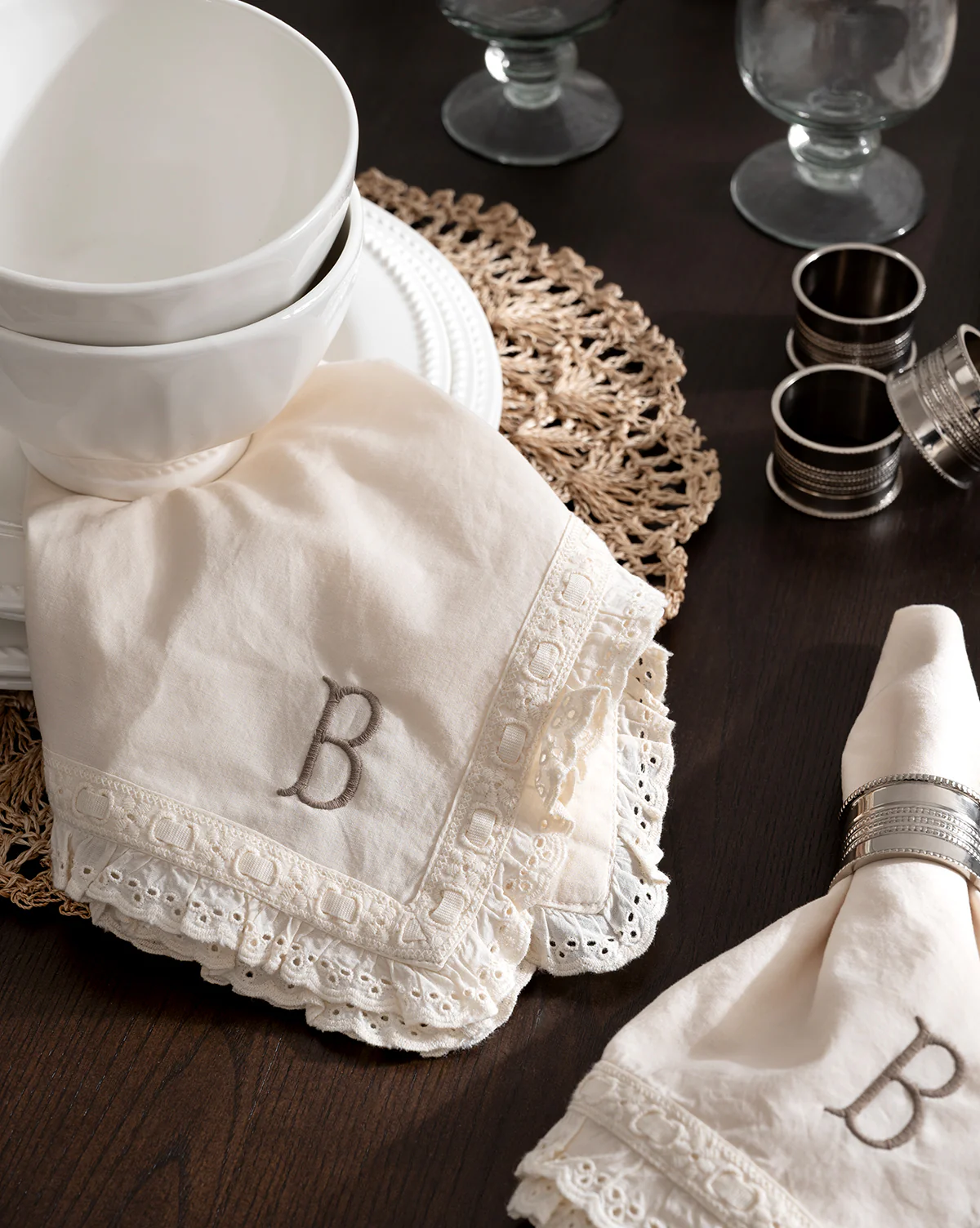 Lace Trim Napkins (Set of 4)