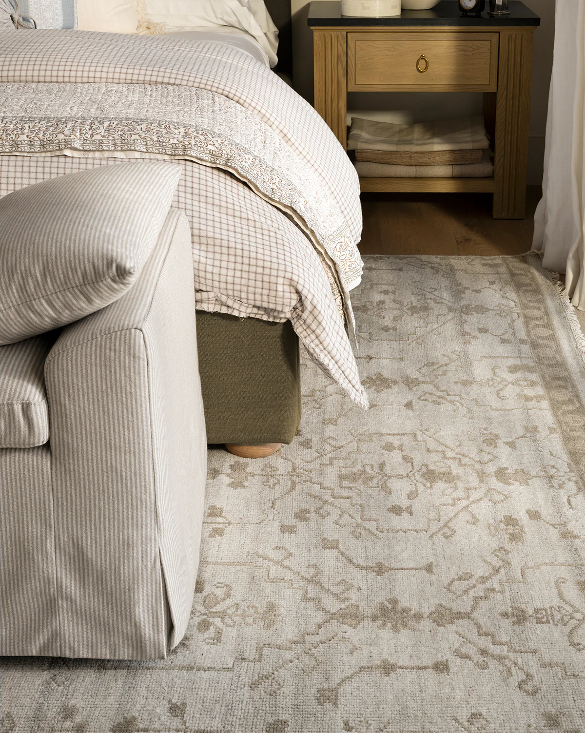 Lexington Hand-Knotted Wool Rug - Image 2