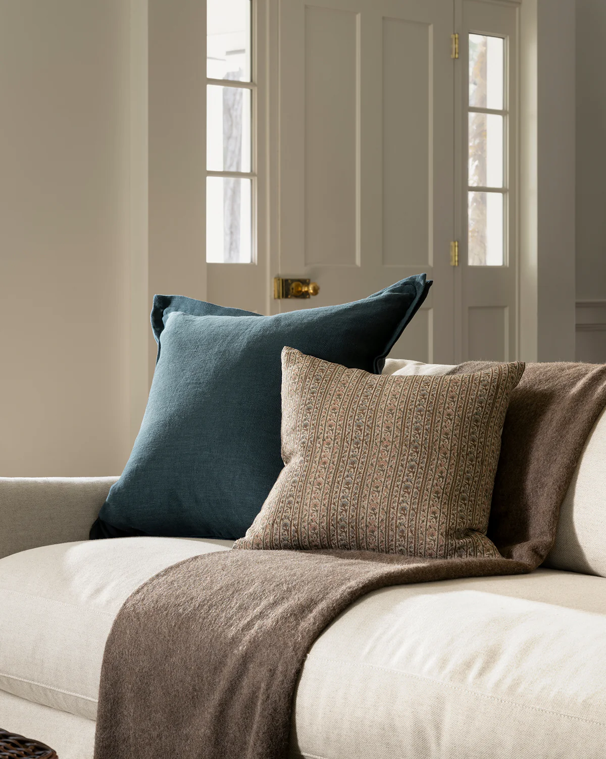 Locester Throw - Image 5