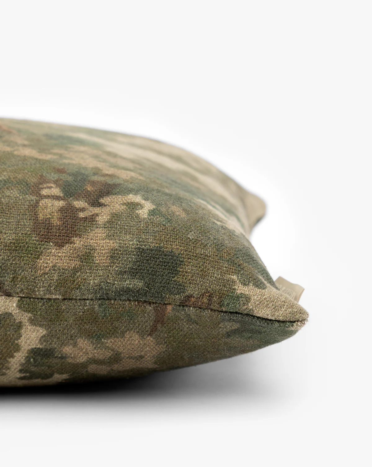 Lucetta Pillow Cover - Image 4