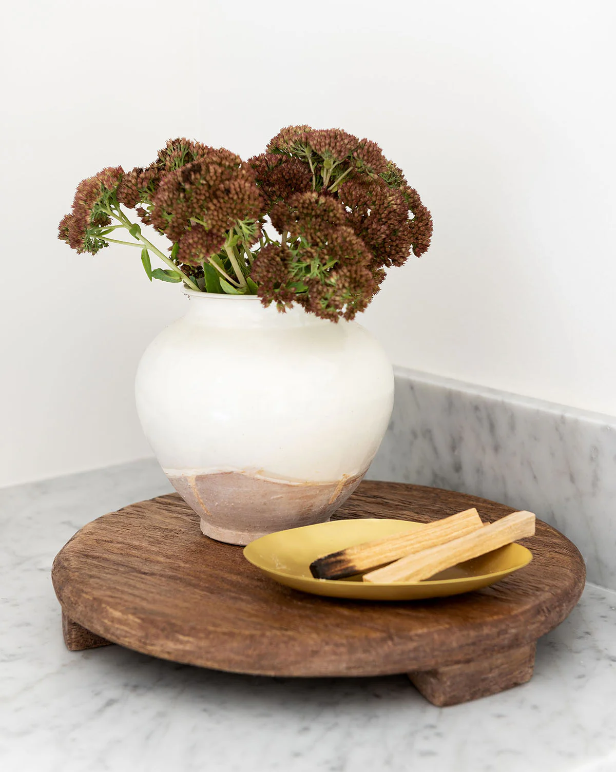 Mango Wood Carved Pedestal - Image 3