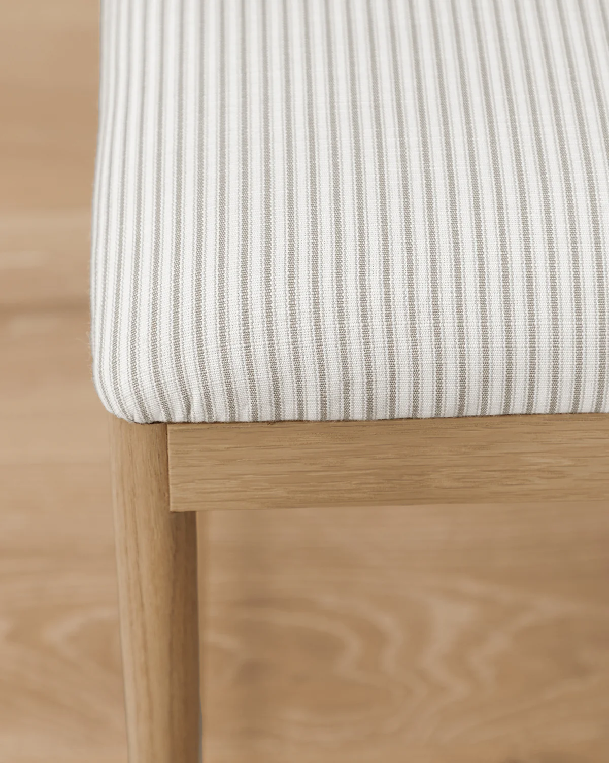 Molly Stool - Image 22