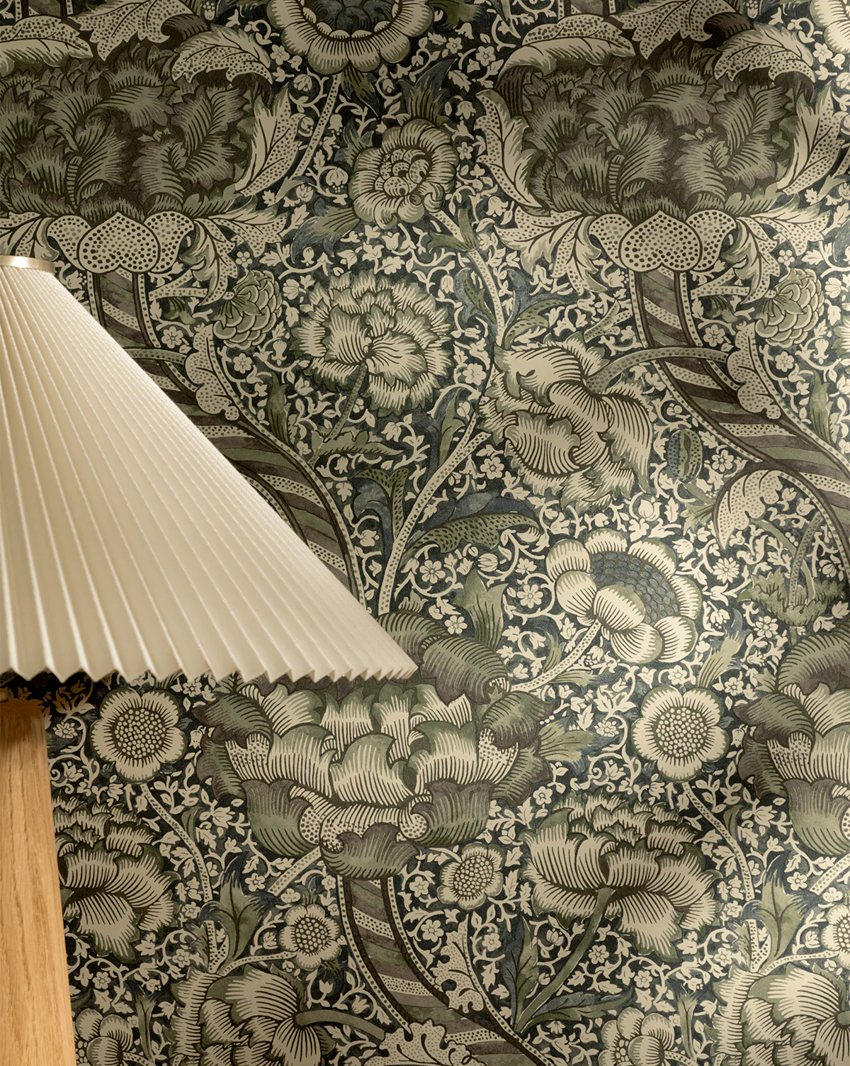 Morris & Co. x McGee & Co. Wandle Wallpaper - Image 6