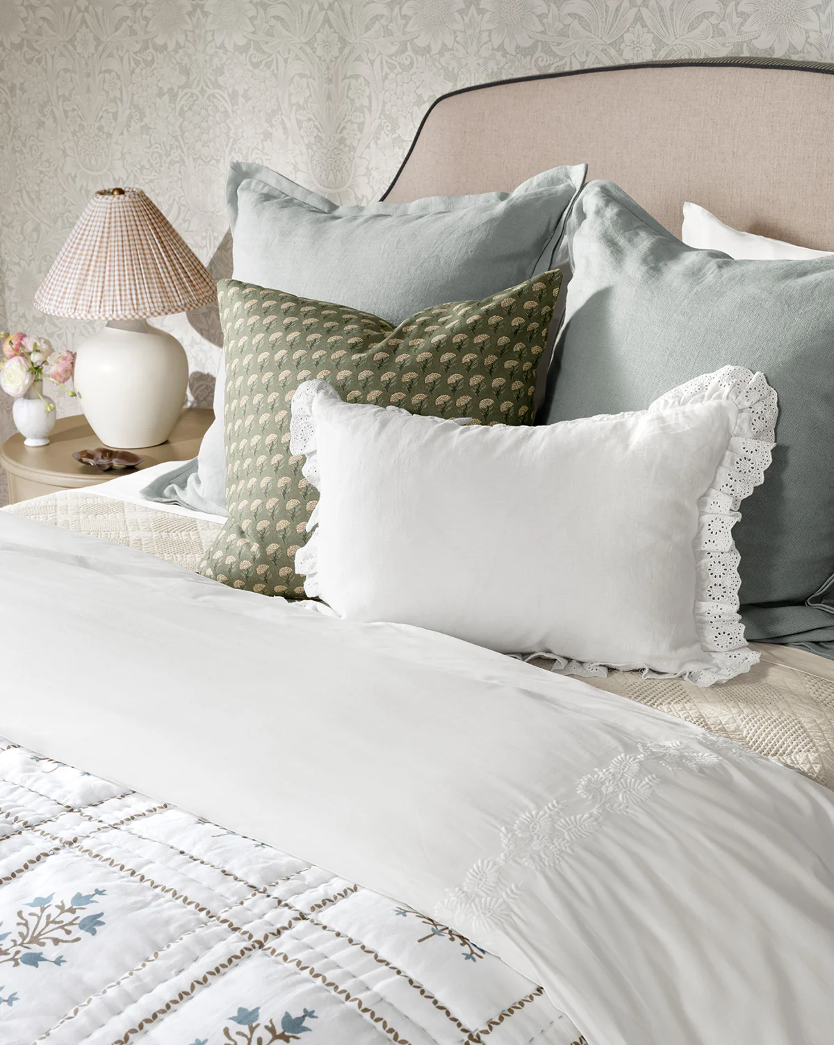 Pavarti Floral Pillow Cover - Image 3