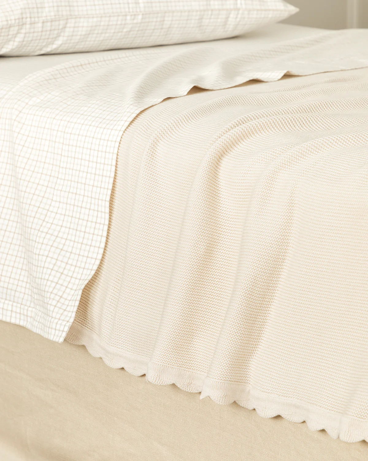 Pinnacle Knit Kids Blanket - Image 4