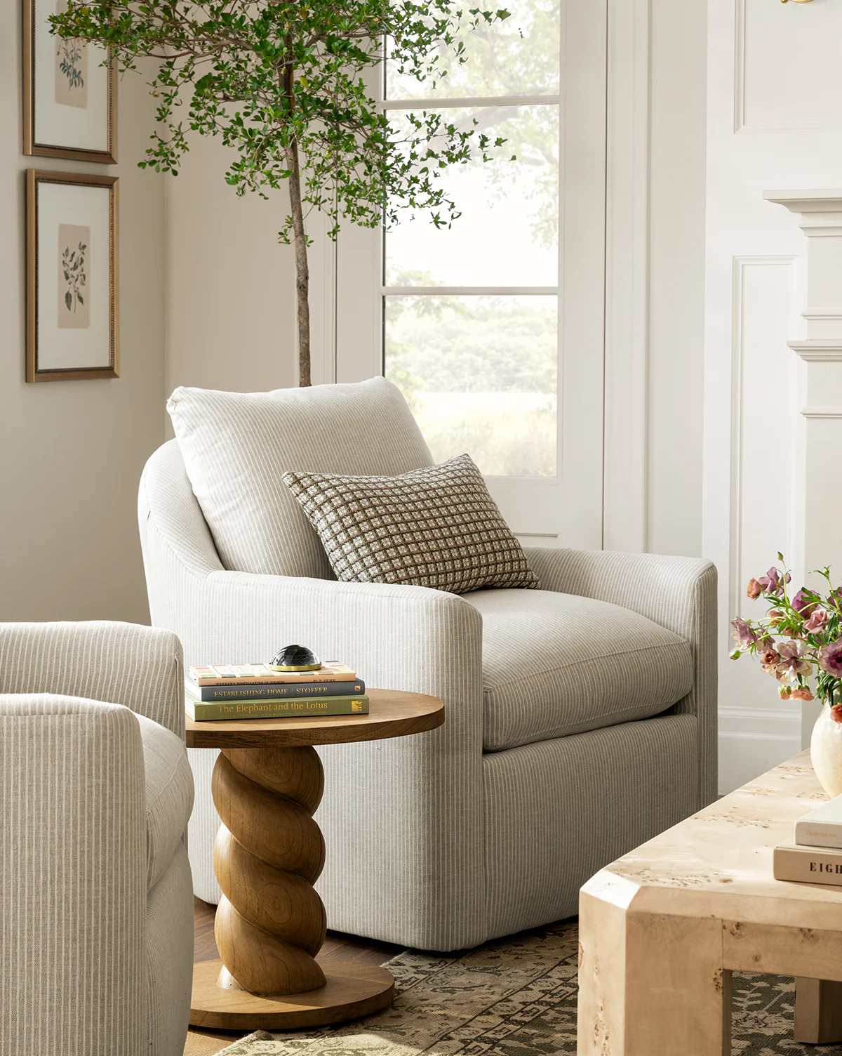 Quinnton Swivel Chair