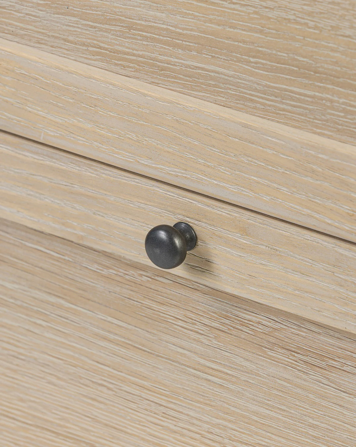 Raine 9 Drawer Dresser - Image 3