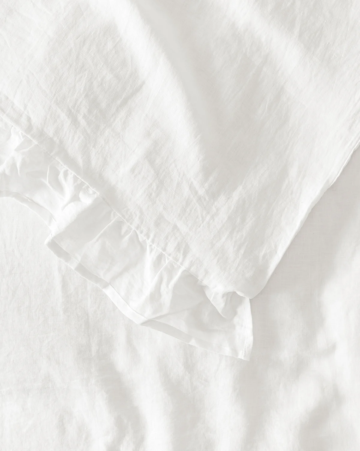 Ruffle White Linen Duvet Cover - Image 6