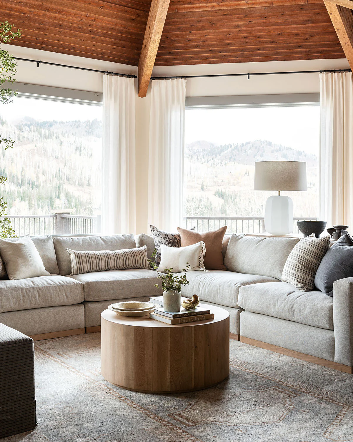 Vernon Modular L Sectional 117.5" - Image 2