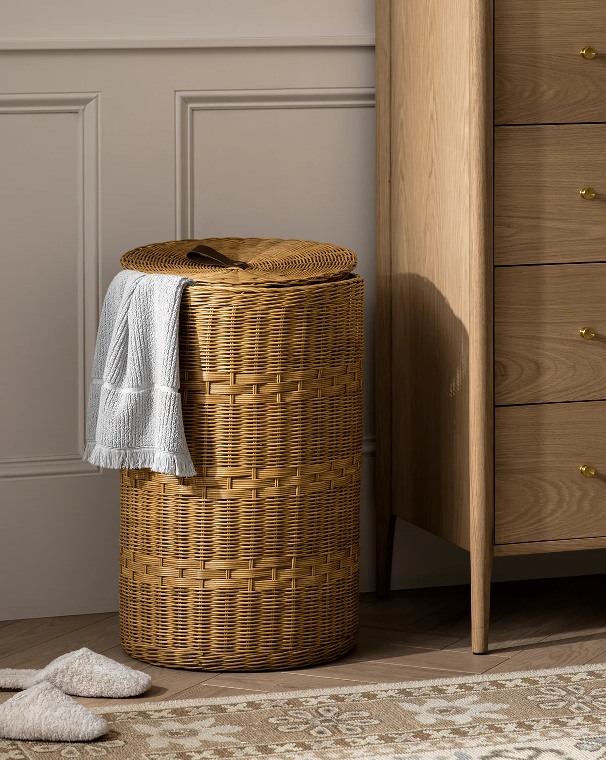 Whittier Laundry Hamper - Image 2